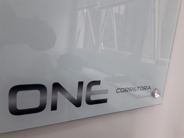 Lousa de vidro - Com Logotipo - Imagem 3